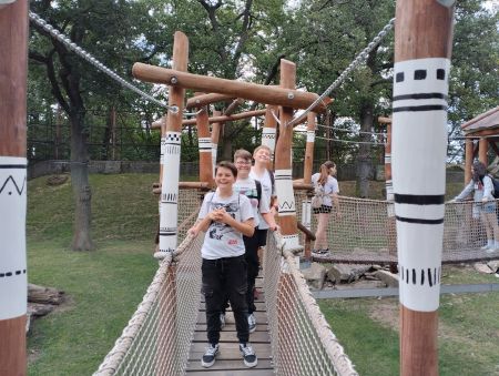 Šesťáci  v Zooparku Chomutov